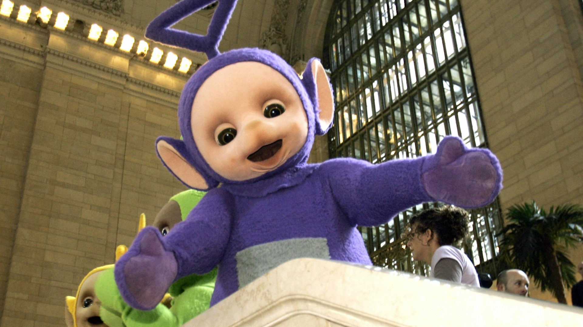 Tinky Winky Teletubbies Actor Dies Wkyc Tinky Winky Teletubbies Actor Dies Wkyc